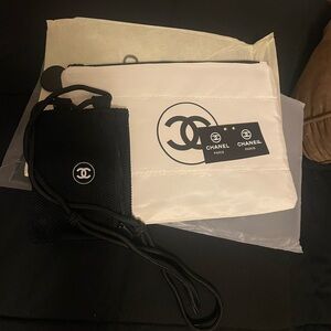 CHANEL Beaute Pouch Duo, GWP duo